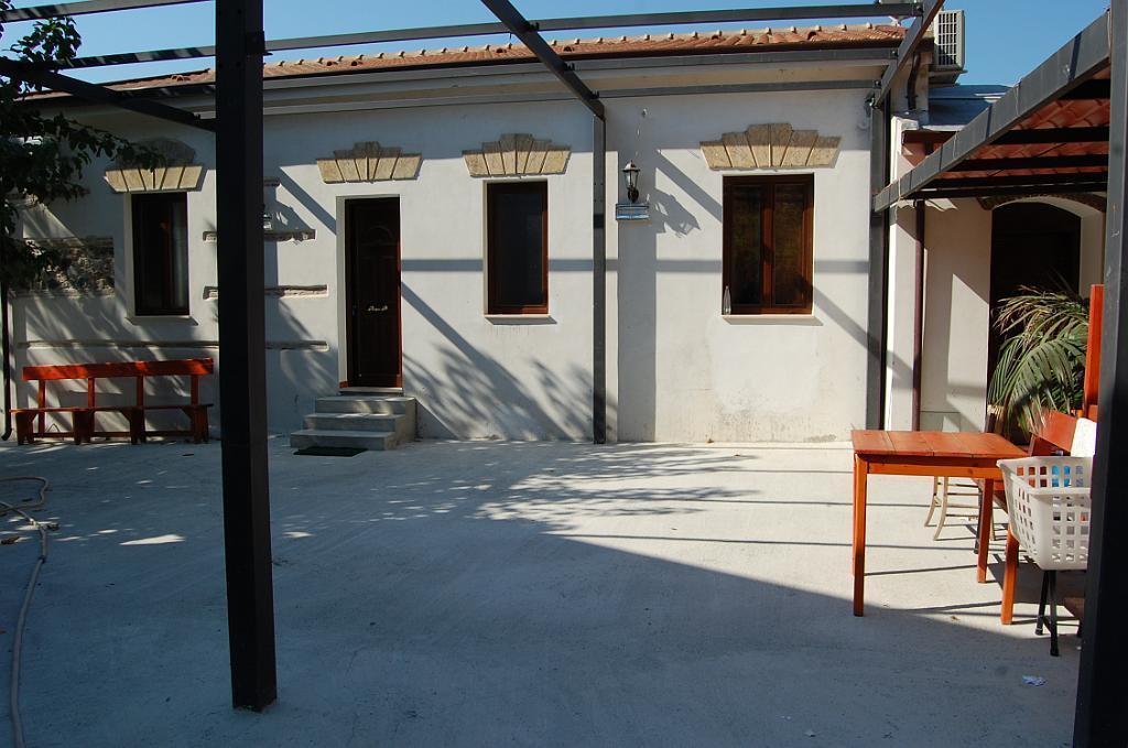 Agriturismo Parra Santa Lucia del Mela Exteriör bild